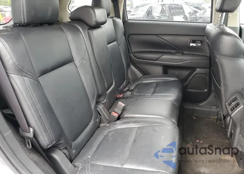 2020 Mitsubishi Outlander Se из США, поврежденный, VIN JA4AZ3A31LZ017453